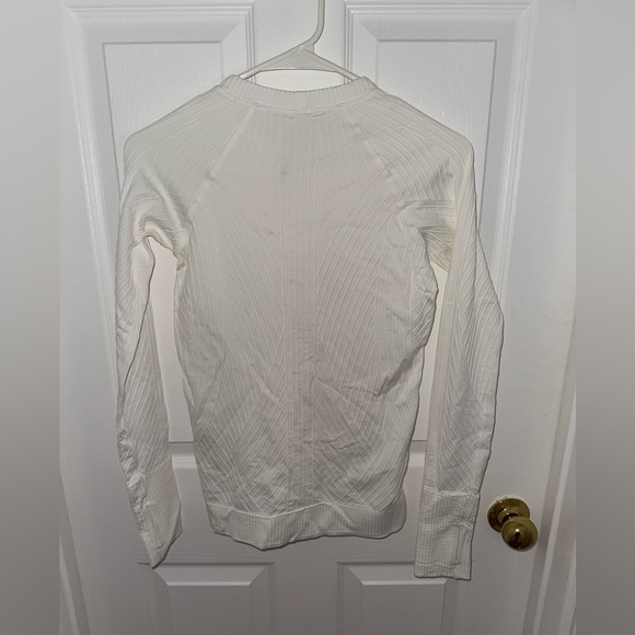 Rest Less Pullover Size 4 - Picture 2 of 3